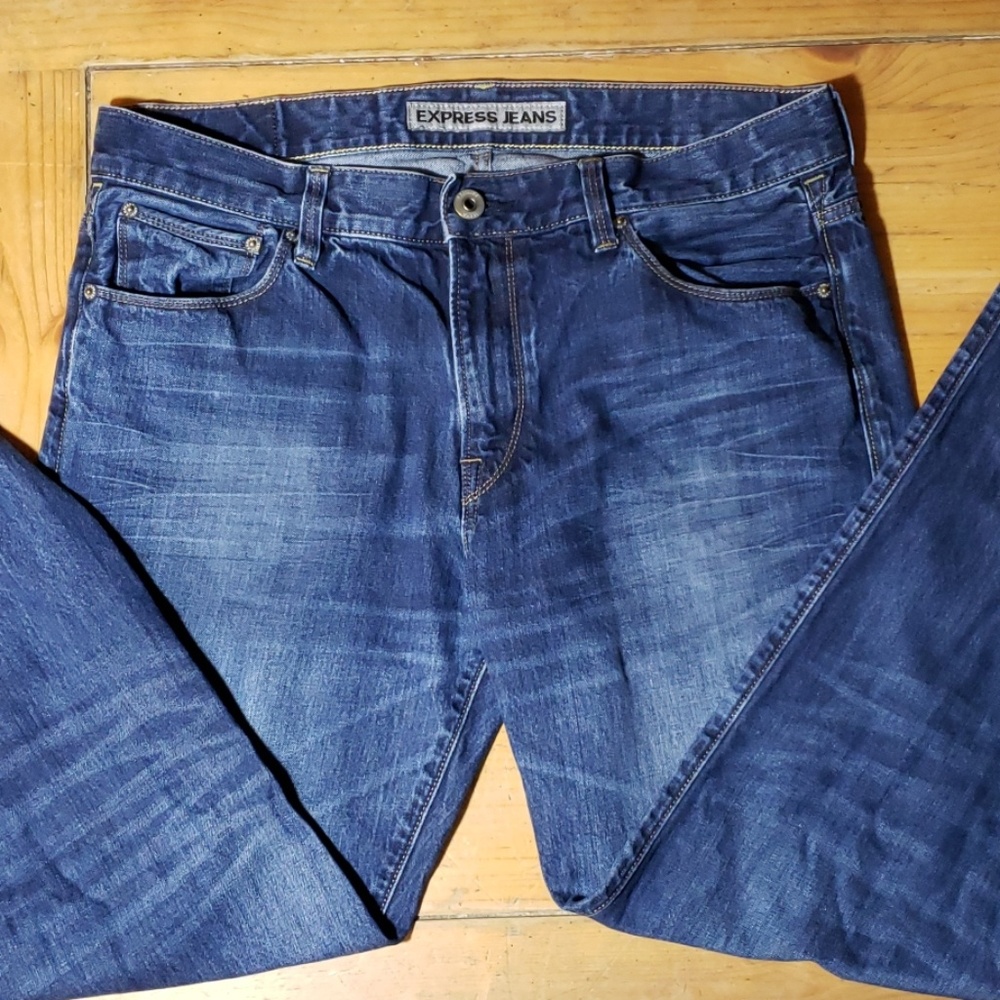 Express Men's Classic Fit Jeans